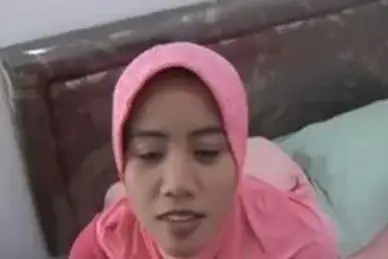 Ukhti Hijab Pink Cantik Pasrah Goyang Mantap